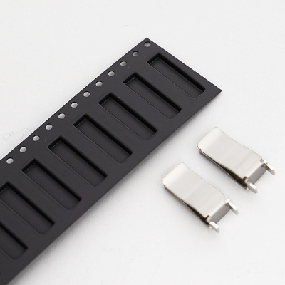 4mm ピッチエボスドキャリアテープと1年の有効期限とロールを提供することができます
