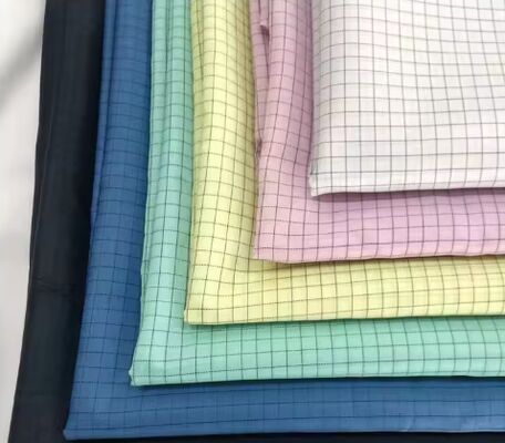 5mmの抗静止布で 115GSMの透気材料で クリーンルーム用に設計されています