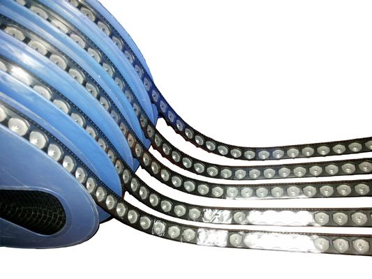 ABSプラスチック10E5はキャリア テープ キャリアのパッケージの反空電を浮彫りにした